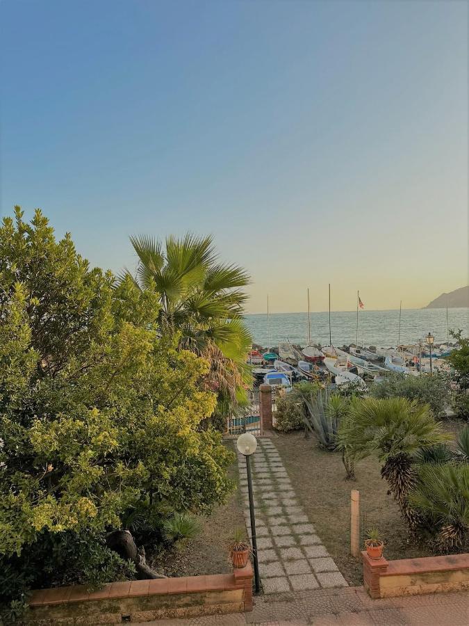 Apartamento Il Viandante Sul Mare Salerno Exterior foto