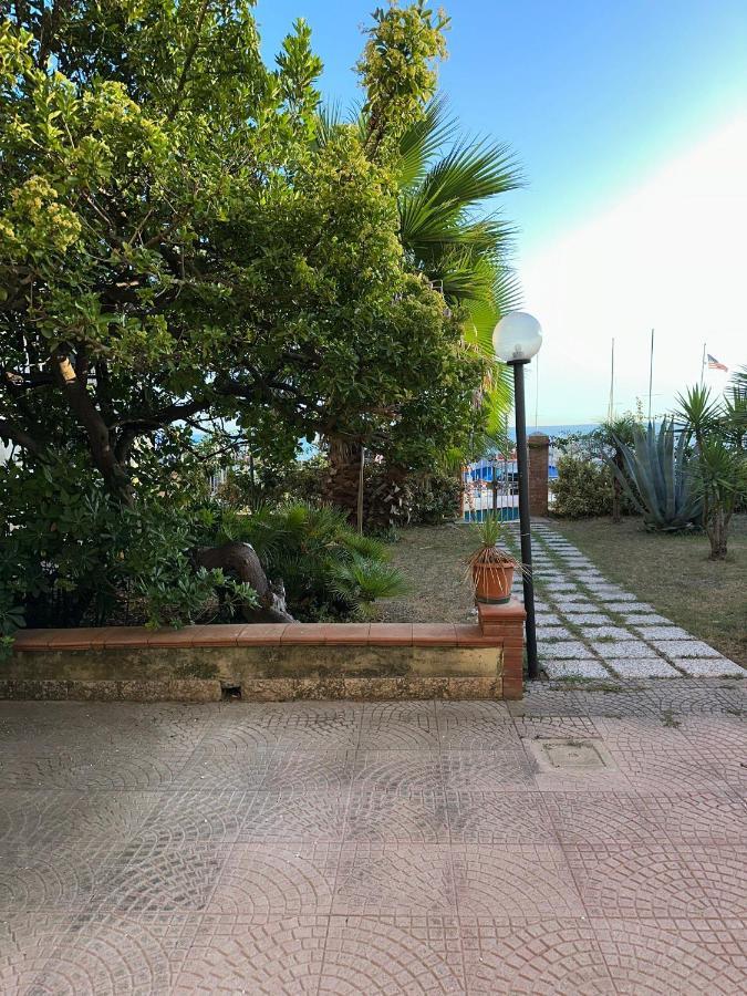 Apartamento Il Viandante Sul Mare Salerno Exterior foto